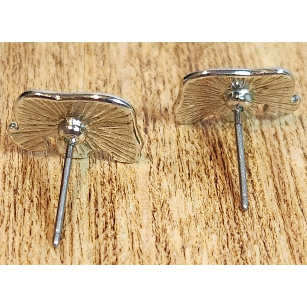 Small Elephant Silver Toned Earrings - Picture 3 of 3